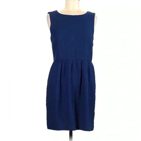 J. Crew Dresses & Skirts - J. Crew Lined Sheath Camille Dress size 8